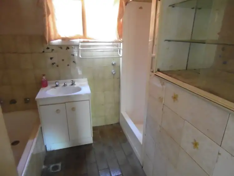 Seventh view of Homely house listing, 70 High Street, Parkes NSW 2870