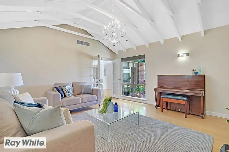 10 Polyantha Gardens, Mirrabooka WA 6061