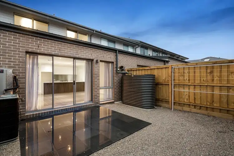 Seventh view of Homely house listing, 8 Flora Grove, Wantirna South VIC 3152