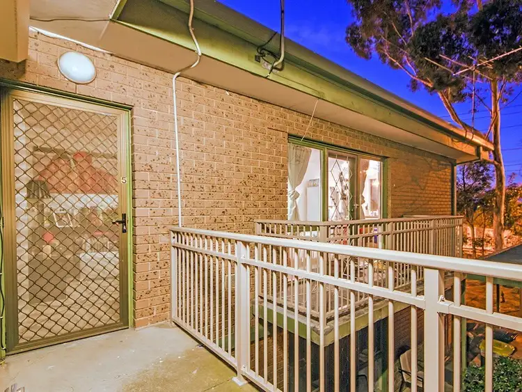 Second view of Homely unit listing, 5/128 East Esplanade, St Albans VIC 3021