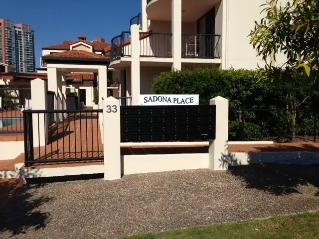 24/33-37 Lenneberg Street, Southport QLD 4215