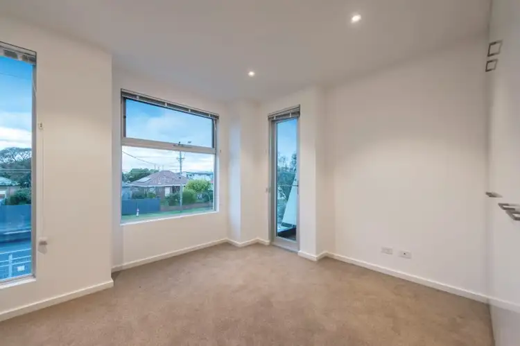 Sixth view of Homely townhouse listing, 1/33 Spring Street, Preston VIC 3072
