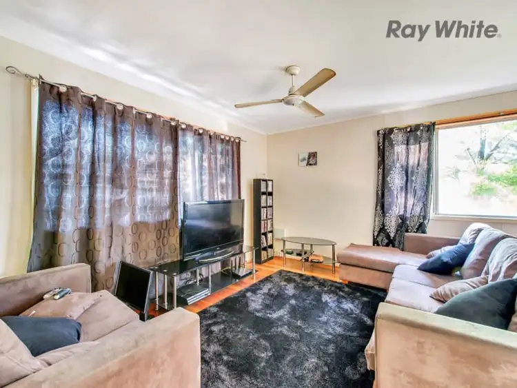Second view of Homely house listing, 4 Warry Street, Gailes QLD 4300