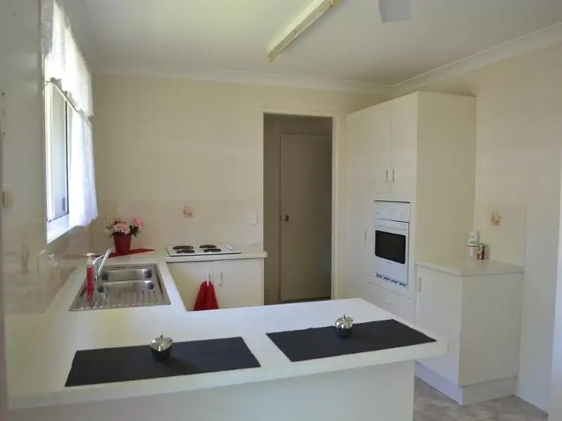 Main view of Homely unit listing, Unit 2, 37 Adelaide Park Road, Yeppoon QLD 4703