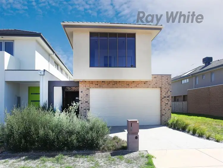 Second view of Homely house listing, 6 Skyward Drive, Sanctuary Lakes VIC 3030