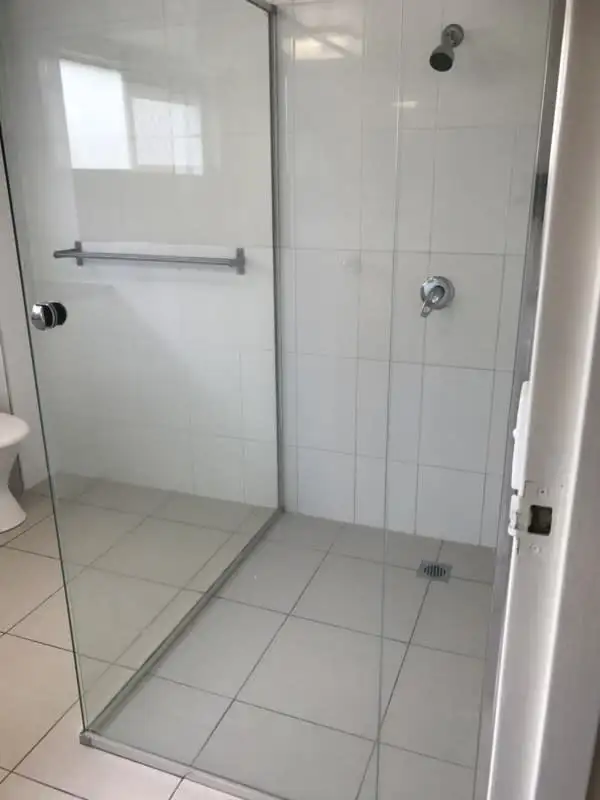 Fifth view of Homely unit listing, 2/10 White Street, Southport QLD 4215