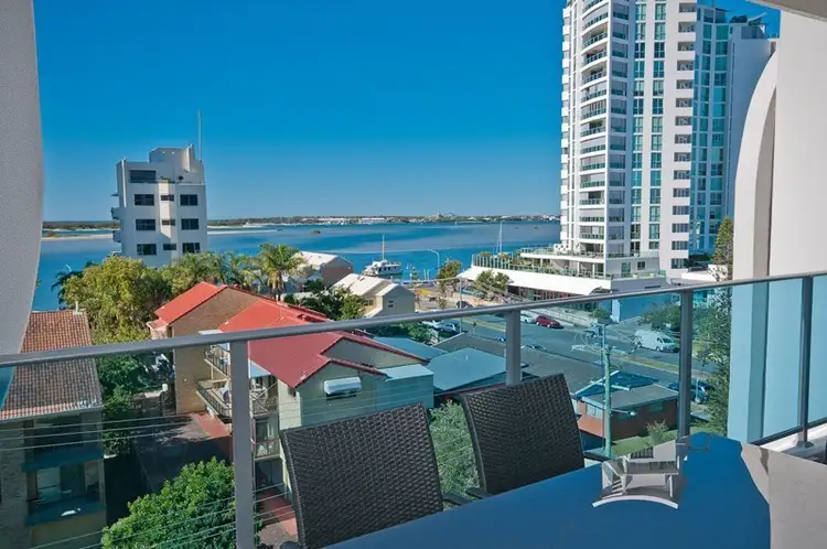 506/20 Labrador Street, Labrador QLD 4215