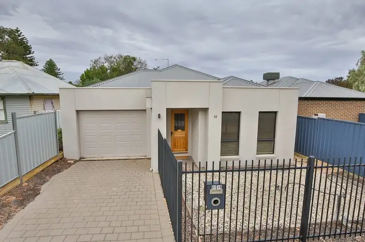Main view of Homely townhouse listing, 1/18 Desroy Avenue, Mildura VIC 3500