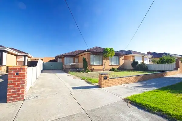 Main view of Homely house listing, 19 Elizabeth Drive, Lalor VIC 3075