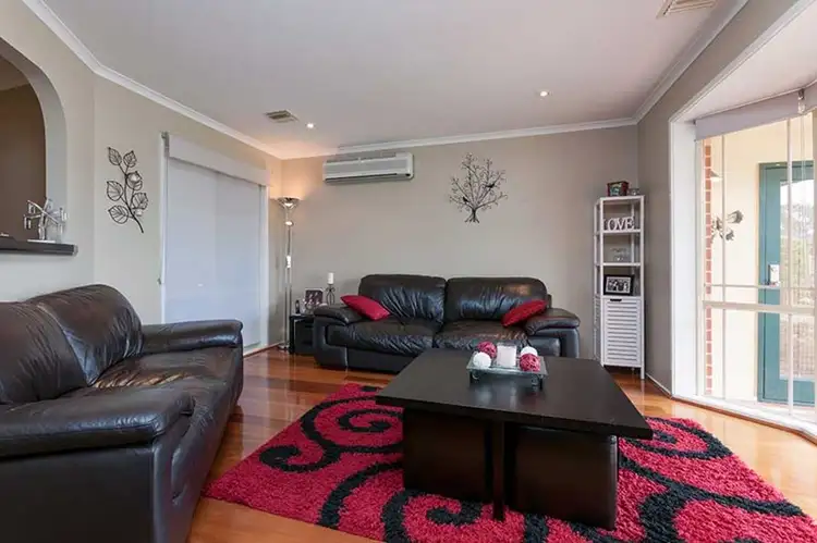 Second view of Homely house listing, 4 Swansea Court, Craigieburn VIC 3064