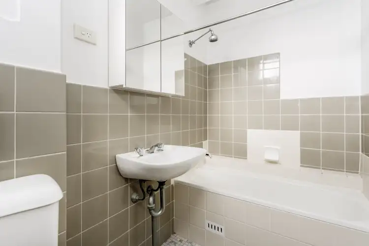 Sixth view of Homely apartment listing, 20/90-92 Elizabeth Bay Road, Elizabeth Bay NSW 2011