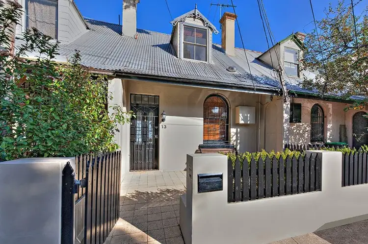 13 Commodore Street, Newtown NSW 2042