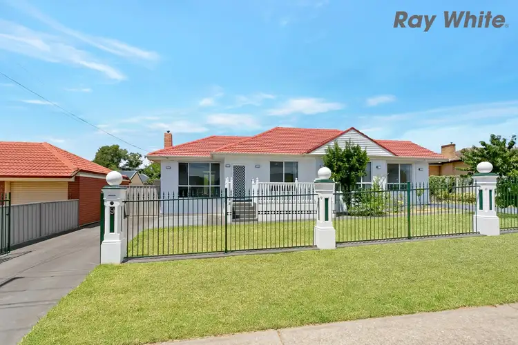 9 Ophir Crescent, Seacliff Park SA 5049