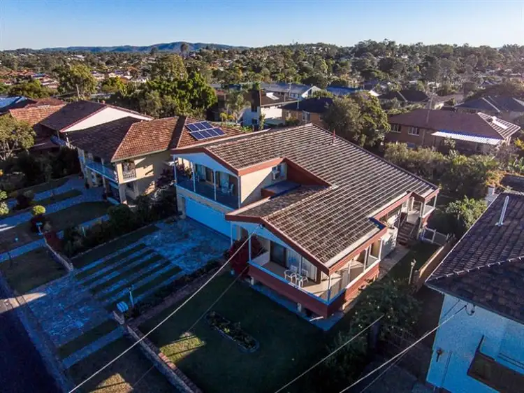 10 Hillhouse Street, Aspley QLD 4034