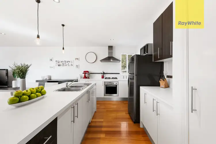 Second view of Homely house listing, 2/5 Farnham Road, Bayswater VIC 3153