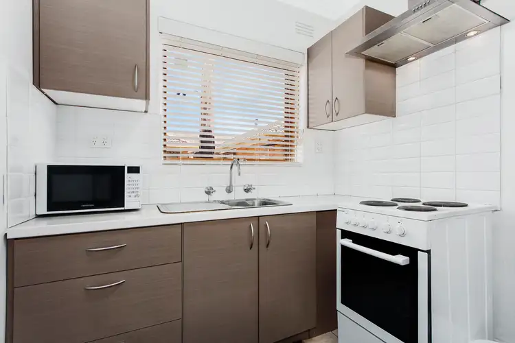 4/25 Royal Avenue, Glen Huntly VIC 3163