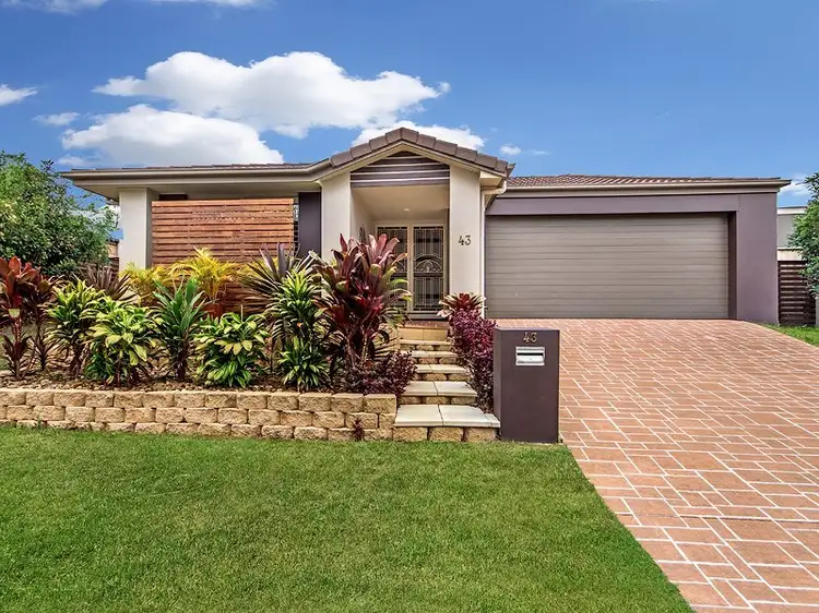 43 Cobb and Co Drive, Oxenford QLD 4210