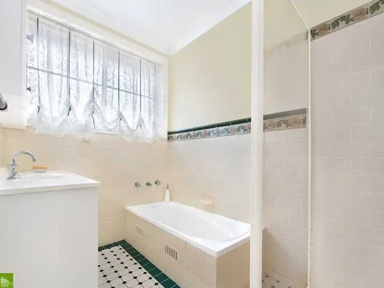 Sixth view of Homely villa listing, 2/10 Bell Street, Keiraville NSW 2500