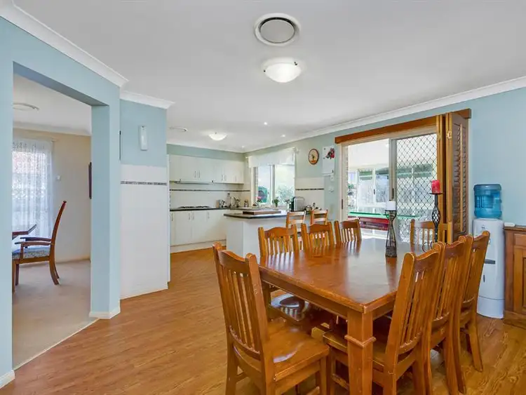Sixth view of Homely house listing, 2 Kirriemuir Glen, Horsley NSW 2530
