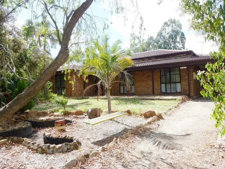136 Chittering Road, Bullsbrook WA 6084