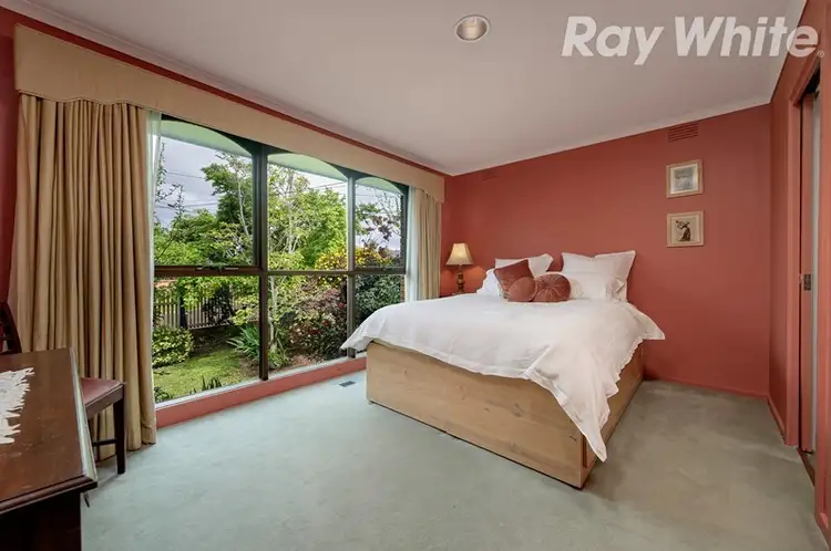 Fifth view of Homely house listing, 8 Lennox Crescent, Bundoora VIC 3083