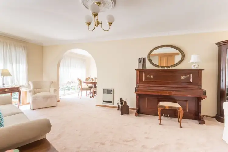 Seventh view of Homely house listing, 5 Kingfisher Court, Orange NSW 2800