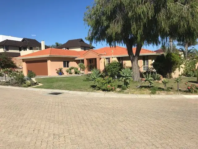 Second view of Homely house listing, 2 Cadiz Court, Sorrento WA 6020