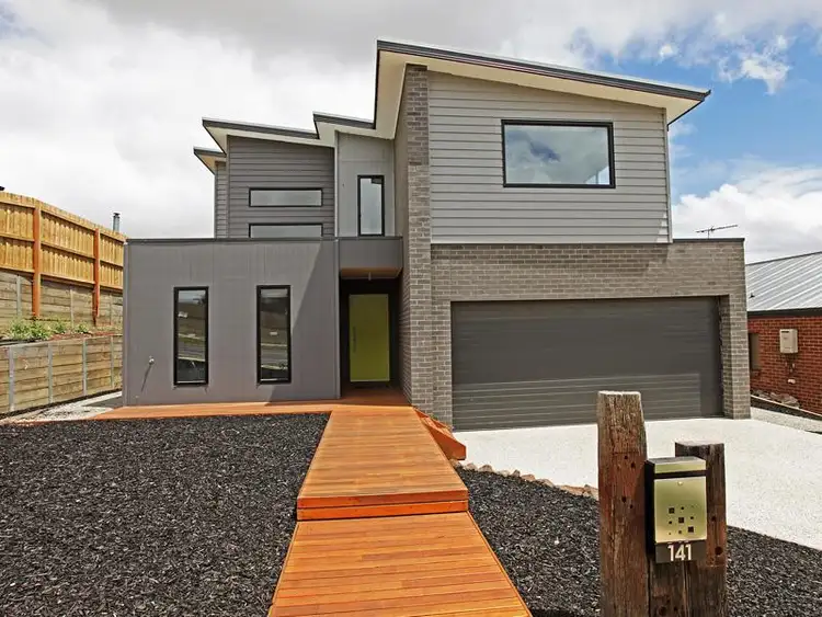141 Grantham Drive, Highton VIC 3216
