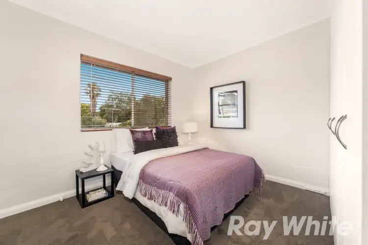 Fifth view of Homely townhouse listing, 4/66 Somers Avenue, Macleod VIC 3085