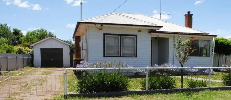 125 Thompson Street, Cootamundra NSW 2590