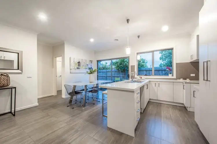 Sixth view of Homely townhouse listing, 2/9 Hughes Parade, Reservoir VIC 3073