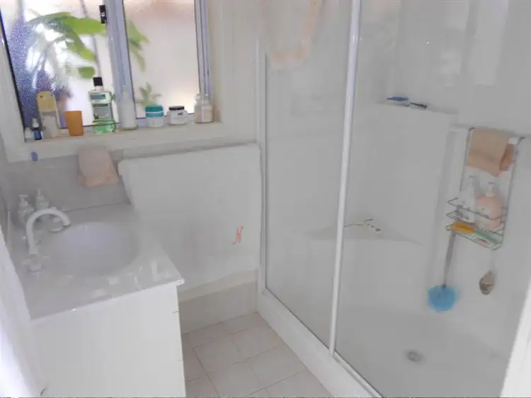 Fourth view of Homely house listing, 4 Beryl Court, Bordertown SA 5268