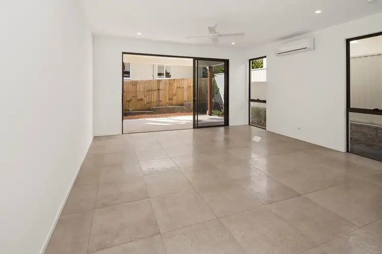 Fifth view of Homely other listing, 2/9 Clinton Street, Labrador QLD 4215