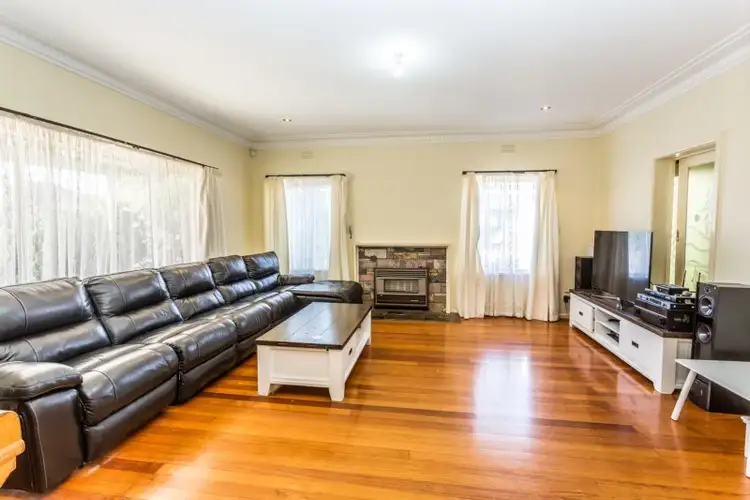 Second view of Homely house listing, 11 Craigielea Avenue, St Albans VIC 3021