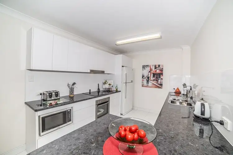 4/6 Garden Street, Southport QLD 4215