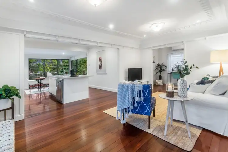 15 Lambert Street, Gordon Park QLD 4031