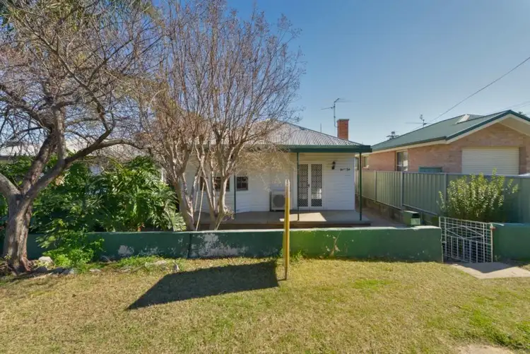 34 Hunt Street, Tamworth NSW 2340