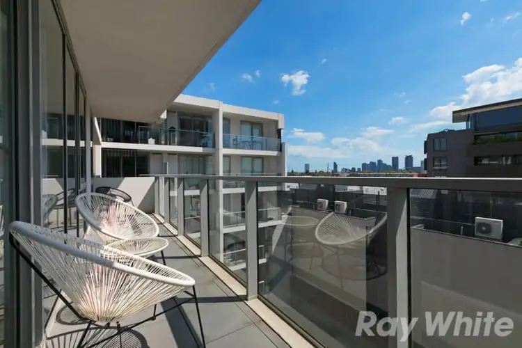 429/70 Nott Street, Port Melbourne VIC 3207