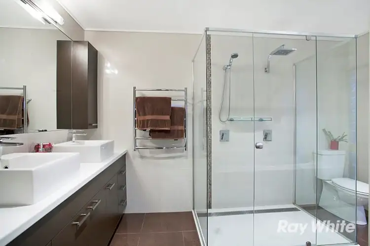 Seventh view of Homely house listing, 5 Hollyoak Court, Ferntree Gully VIC 3156