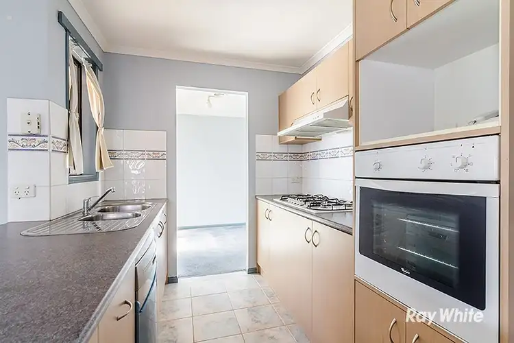 Seventh view of Homely house listing, 8 Kells Close, Cranbourne East VIC 3977