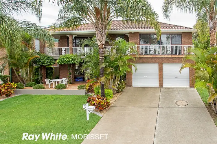15 Lakeside Close, Bonnells Bay NSW 2264