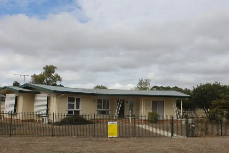 1 Bligh Street, Dalby QLD 4405