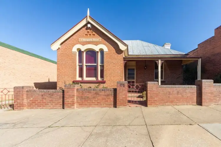 4 Macquarie Street, Cowra NSW 2794