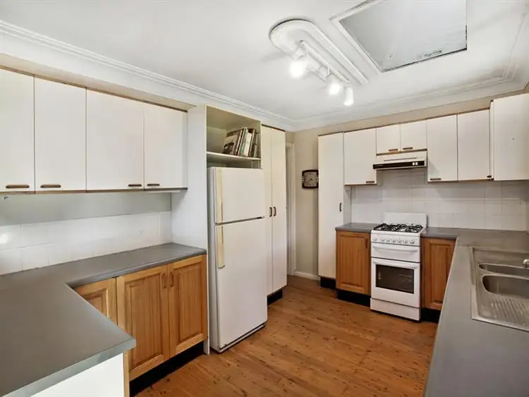 Sixth view of Homely house listing, 130 Owen Stanley Avenue, Allambie Heights NSW 2100