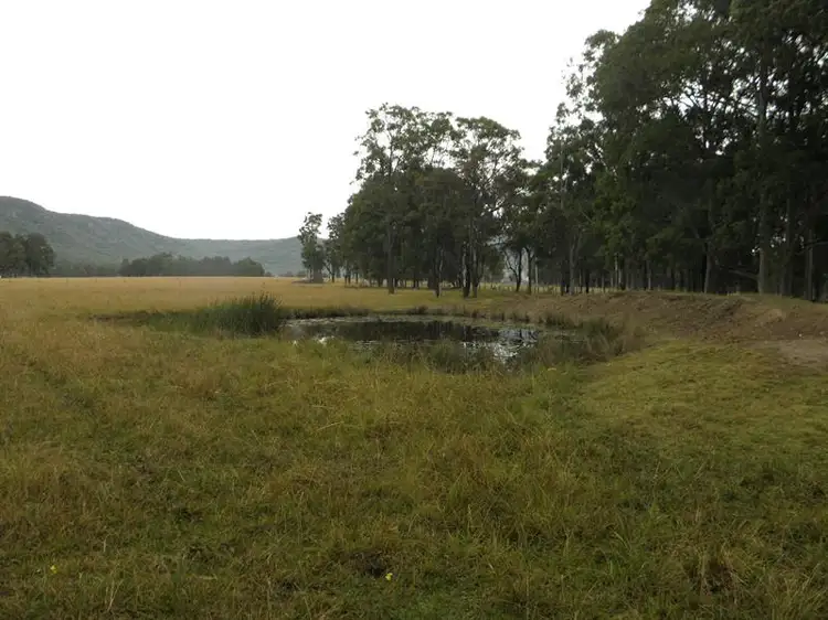 77 Whitings Lane, Quorrobolong NSW 2325