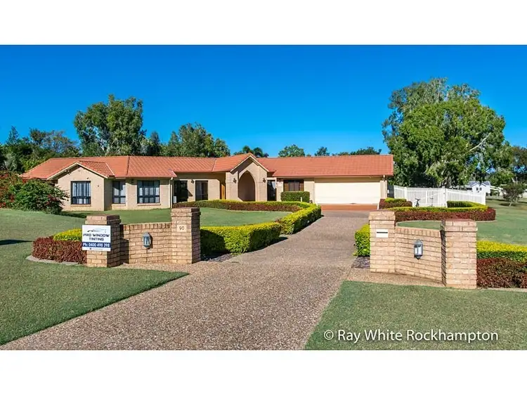 90-92 Angela Road, Rockyview QLD 4701