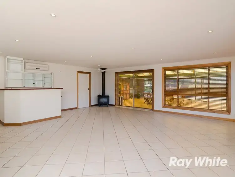 Fifth view of Homely house listing, 18 Yaktanga Way, Mount Barker SA 5251