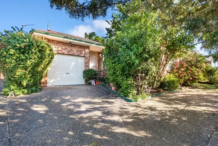 Main view of Homely townhouse listing, 2/72-74 Daintree Drive, Albion Park NSW 2527