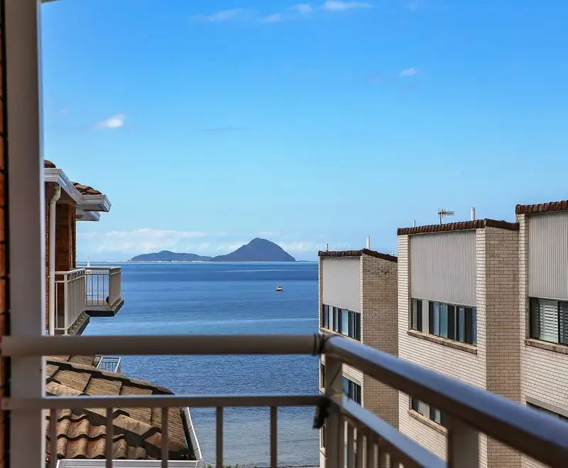 Main view of Homely unit listing, 6/39 Soldiers Point Road, Soldiers Point NSW 2317