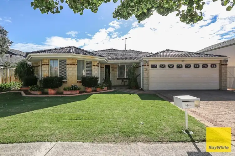 22 Hollins Bend, Madeley WA 6065